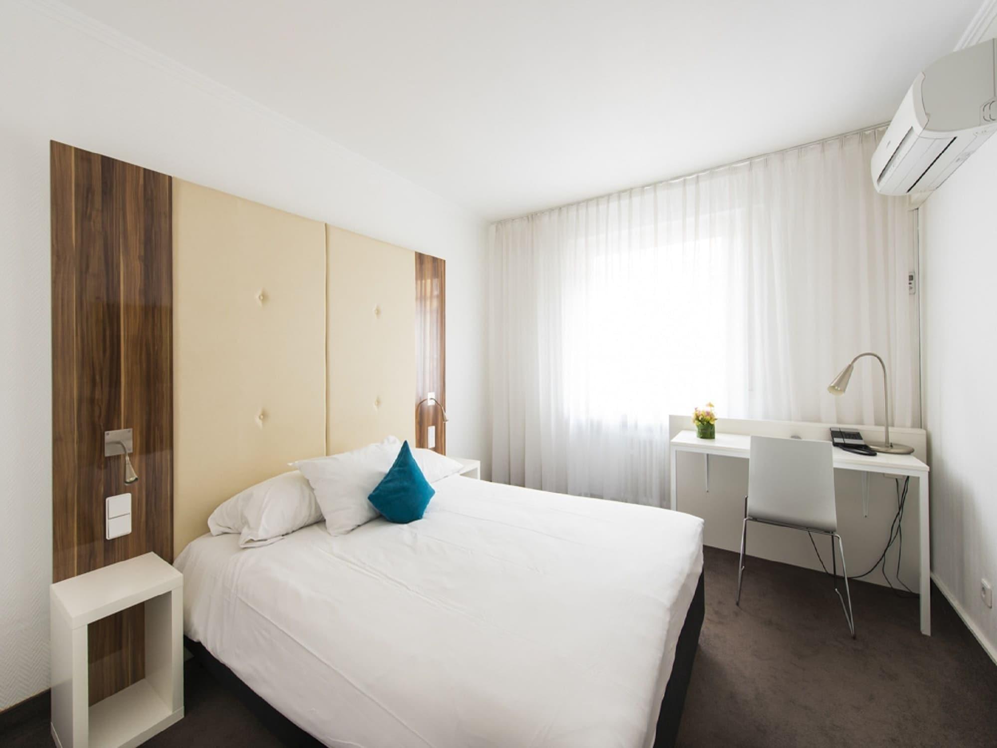 Ambassador Hotel Frankfurt nad Menem Zewnętrze zdjęcie