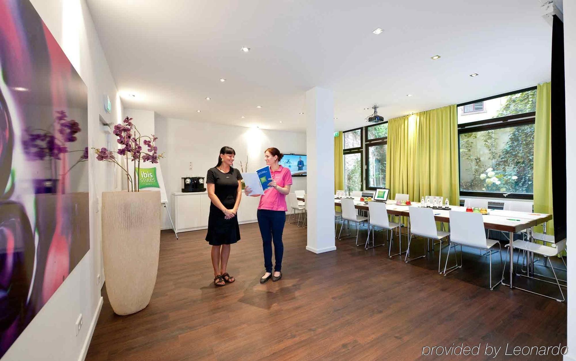 Ambassador Hotel Frankfurt nad Menem Udogodnienia zdjęcie