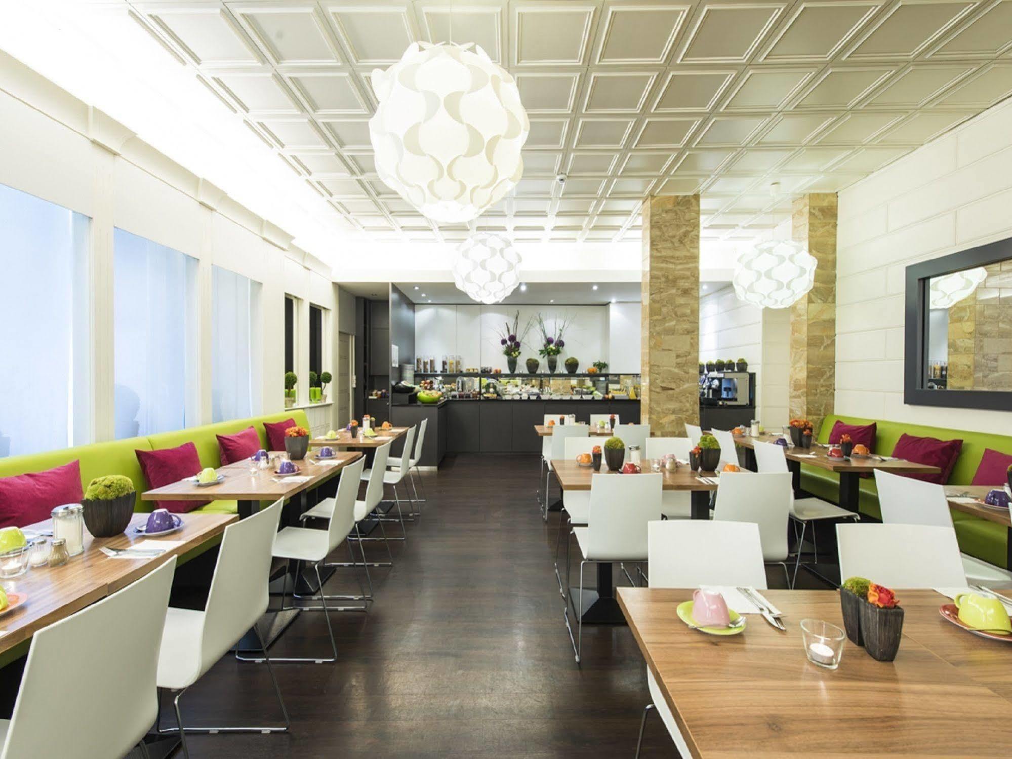 Ambassador Hotel Frankfurt nad Menem Zewnętrze zdjęcie